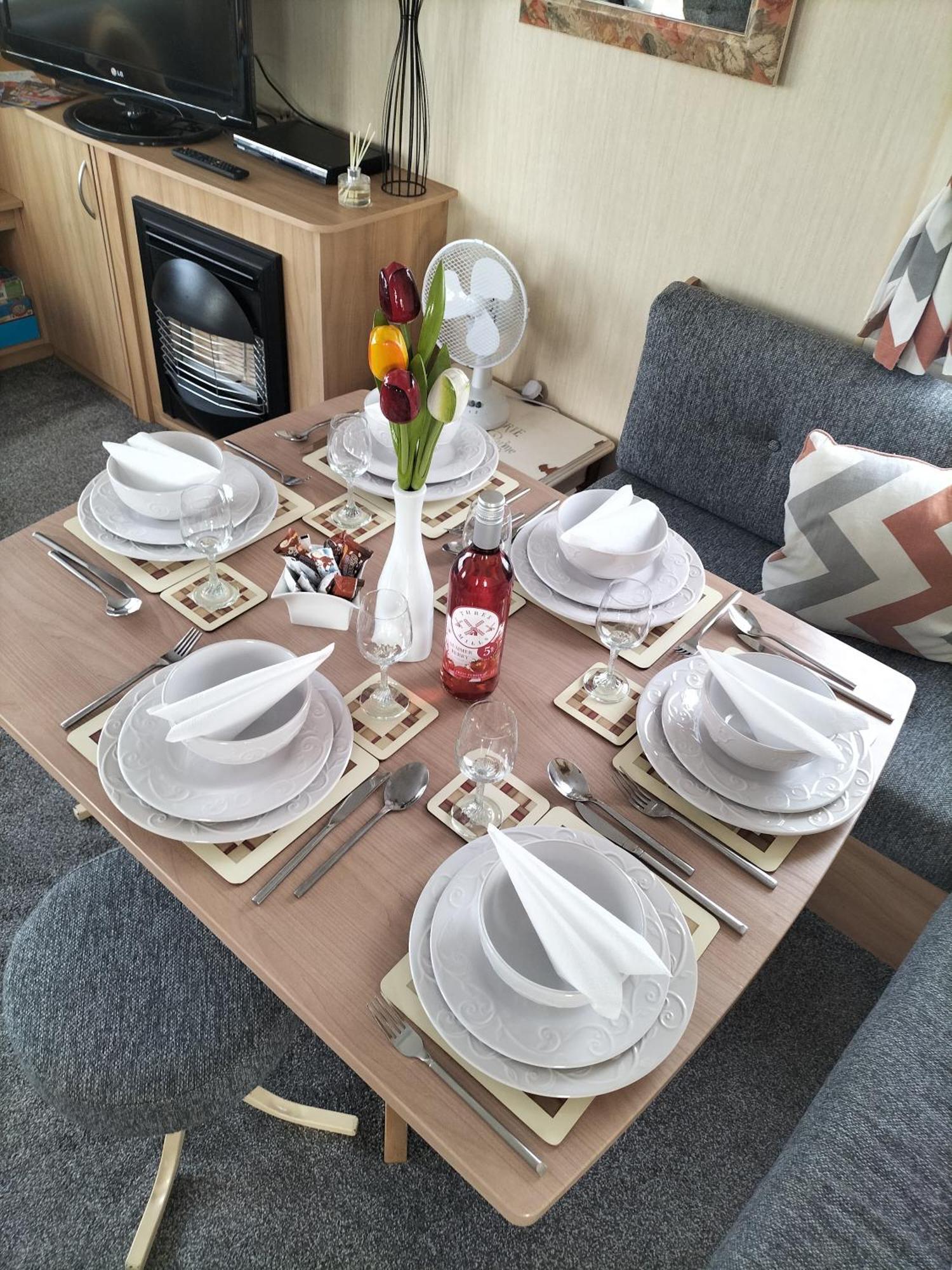 3 Bedroom Caravan, Edi Rita, Robin Hood, Pet Friendly Meliden Екстериор снимка