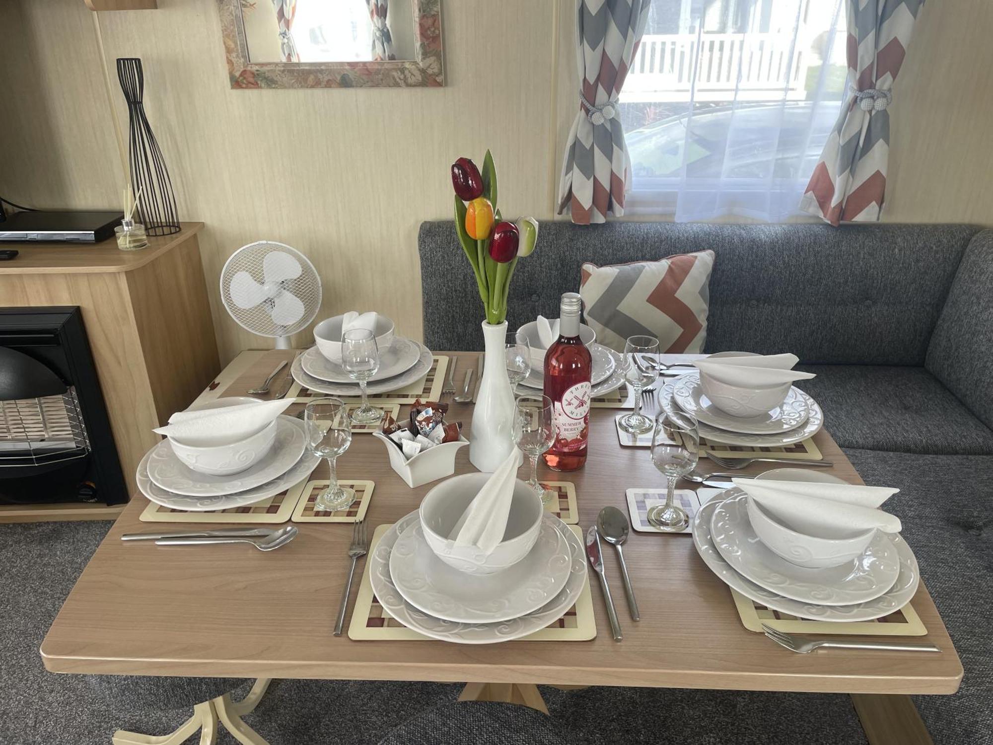 3 Bedroom Caravan, Edi Rita, Robin Hood, Pet Friendly Meliden Екстериор снимка