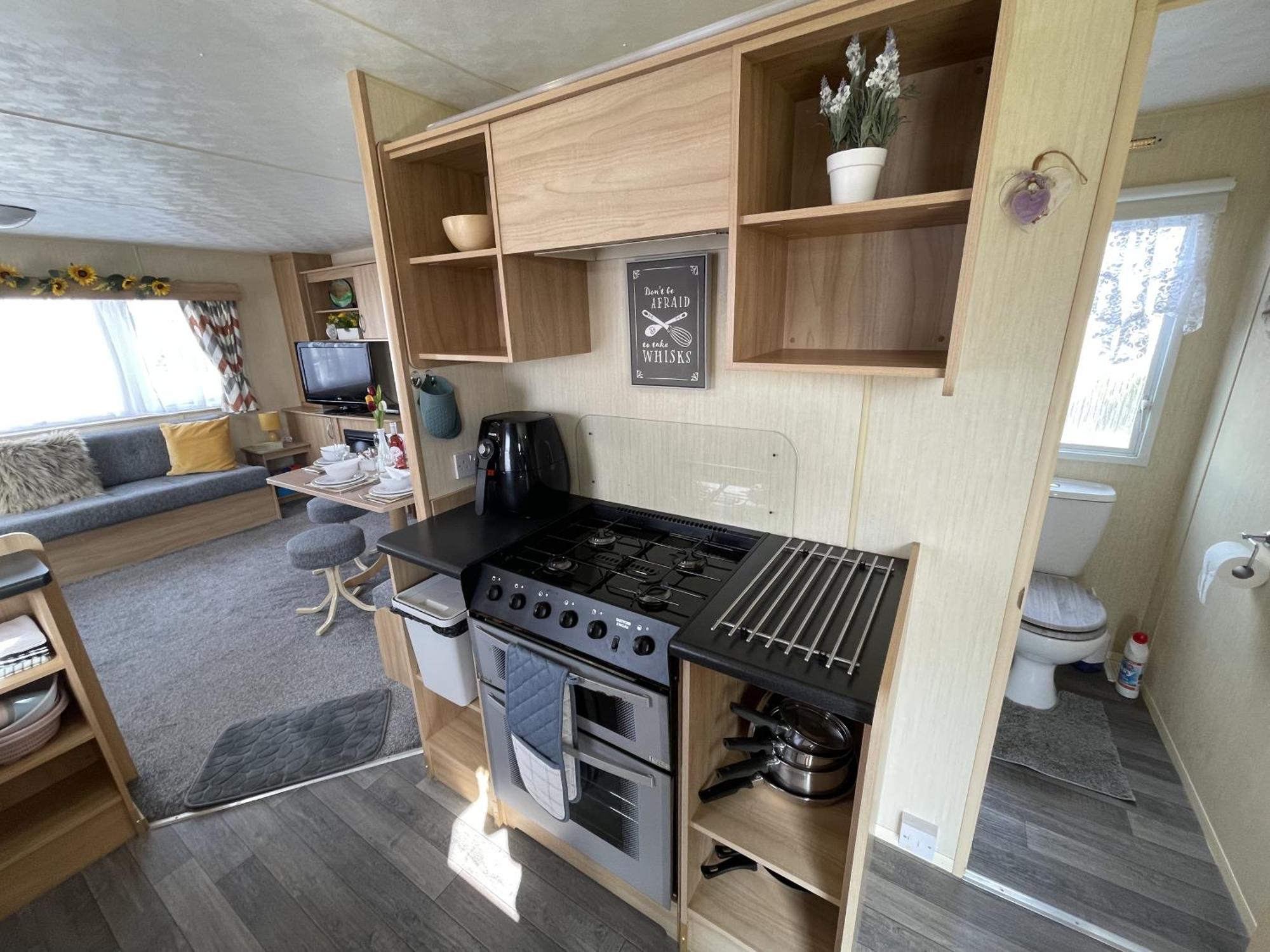 3 Bedroom Caravan, Edi Rita, Robin Hood, Pet Friendly Meliden Екстериор снимка